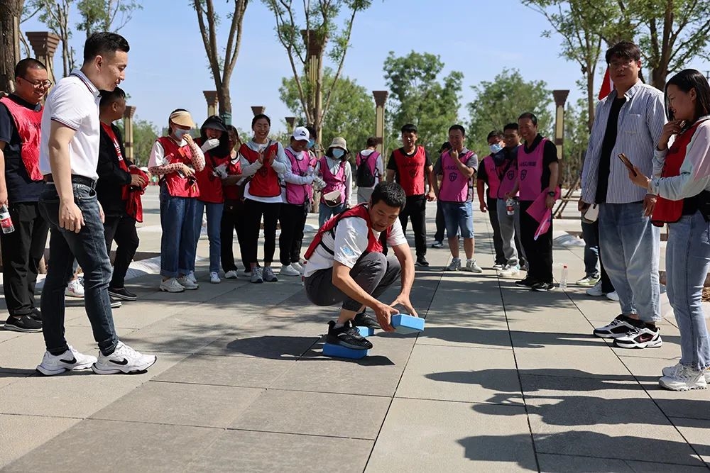 青春激昂 共創(chuàng)輝煌——滄州園博園團(tuán)建活動(dòng)